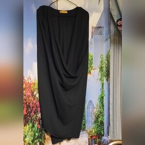 Elegant Black Women's Skirt